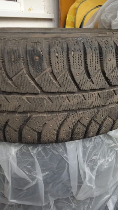 Продам шины  R15