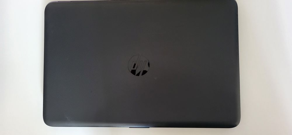 Лаптоп hp като нов