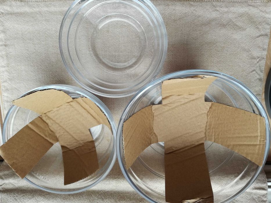 Set de 2 Boluri din Sticla cu capac din plastic +++ Inchidere ermetica