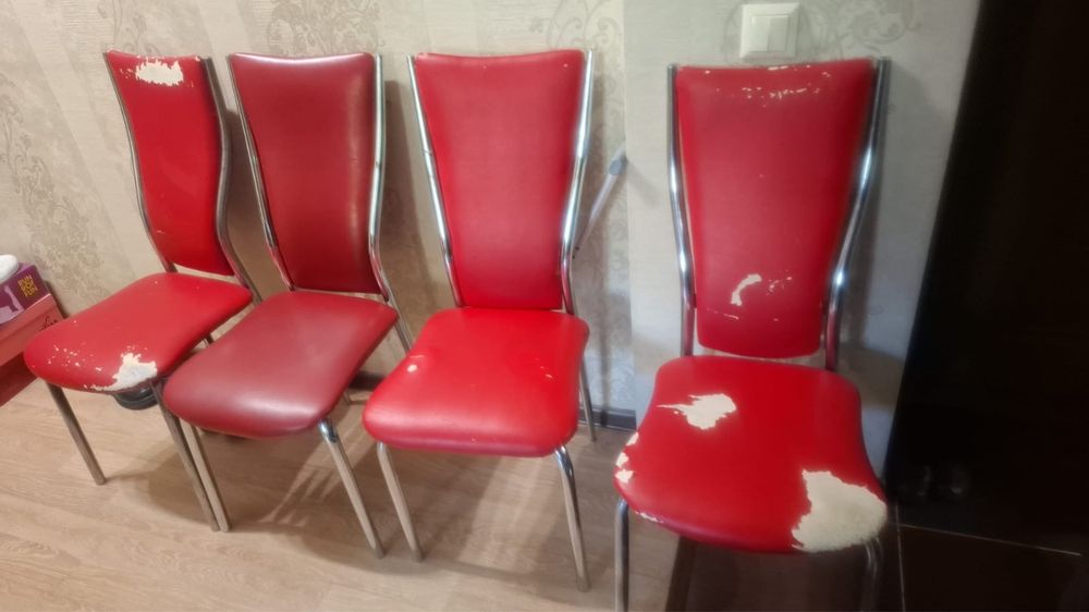 стол и стульчики