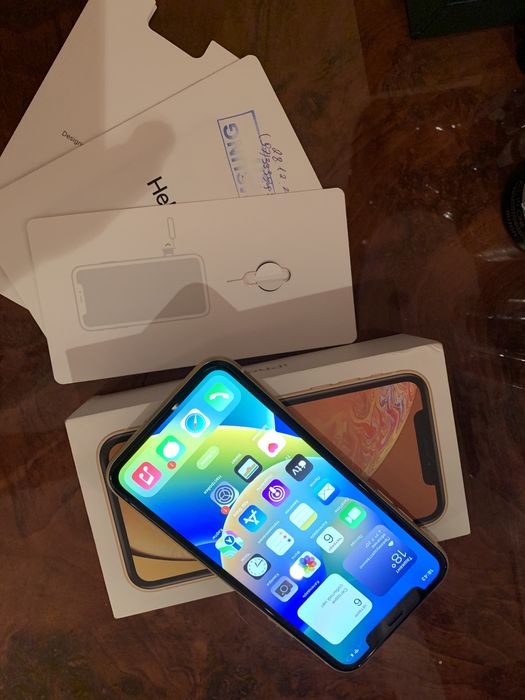 iPhone xr 64/LLa ideal