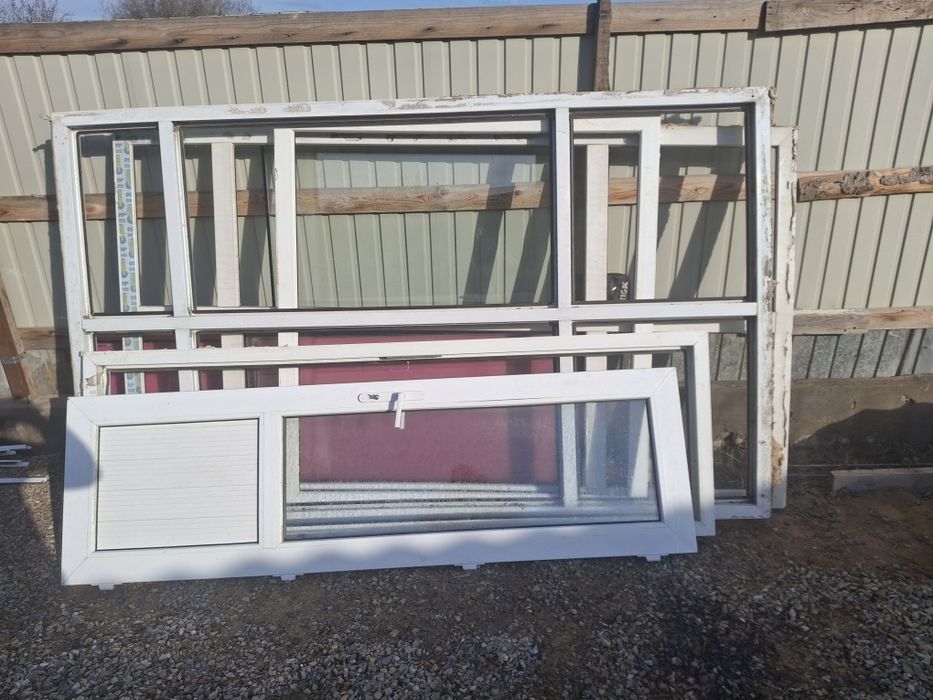 Продам пластиковой перегородок