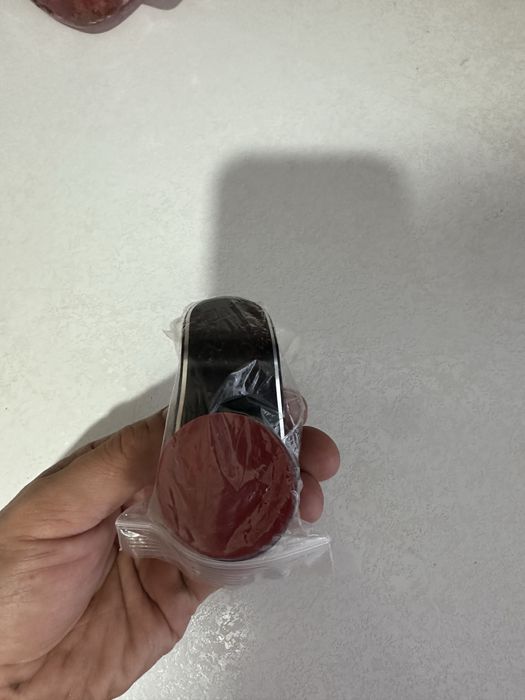 Продам магнит для телефона