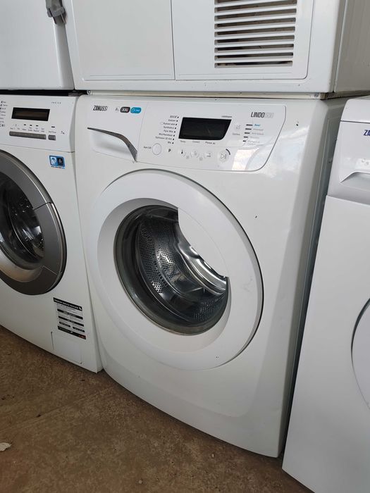 Предлагаме пералня Zanussi Lindo 500, модел ZWF8167NW, с капацитет 8 кг