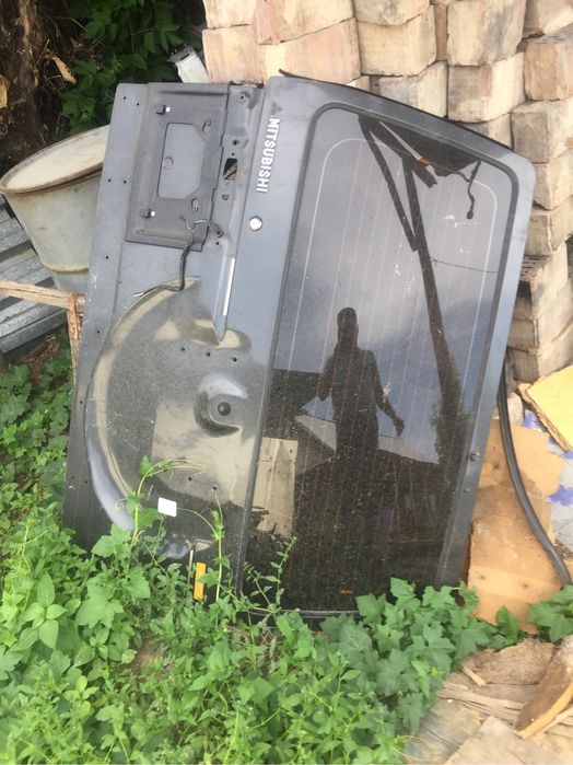 Паджеро капот багажник