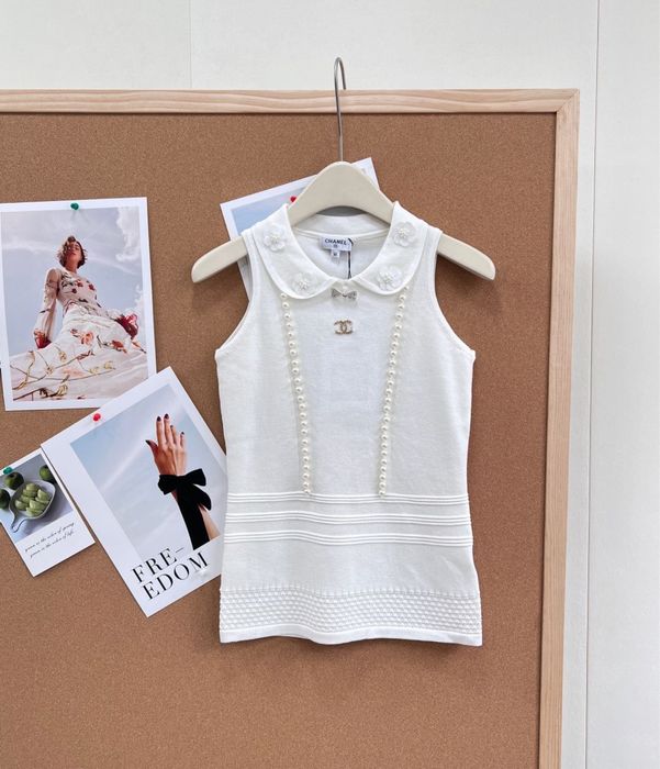 Tricou Chanel , calitate premium , pe comanda , XS