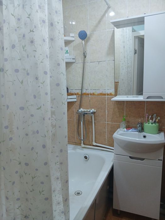 Продам квартиру около парка!