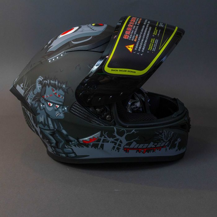 Каска за мотор , пистов, скутер, ел. тротинетка , др/ Размер L (59-60)