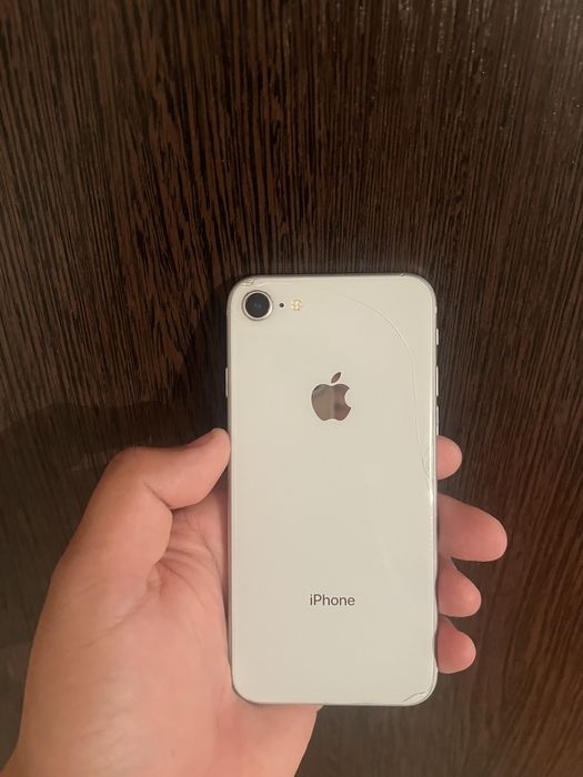 Aifon 8 satiladi
