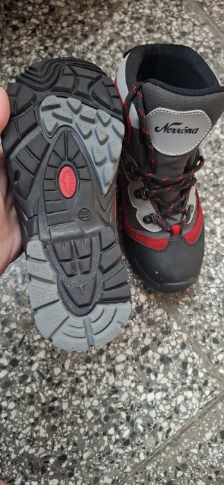 Детски туристически обувки,  35 номер