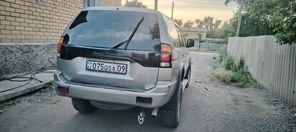 Продам монтеро спорт