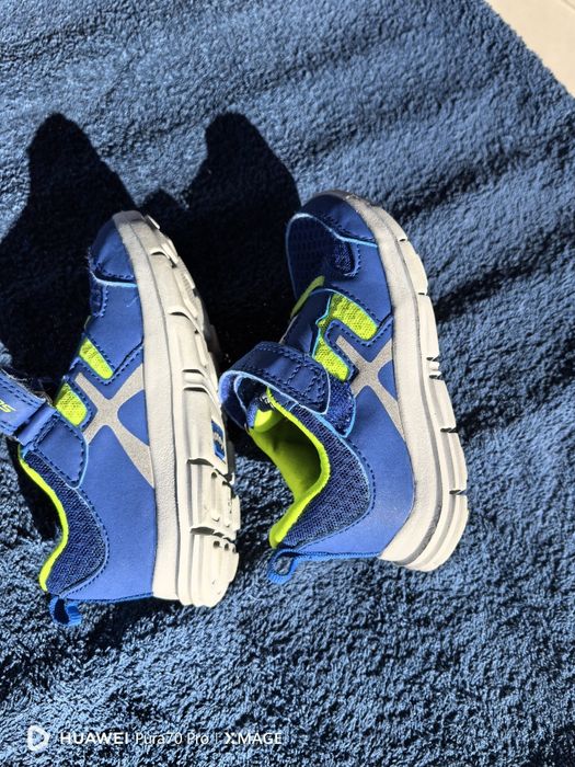 Детски маратонки ponny ортопедични  като нови номер 25