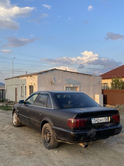 Audi A6 C4 1995 2,6