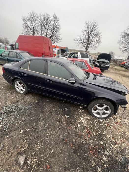 Mercedes E220 W211 НА ЧАСТИ