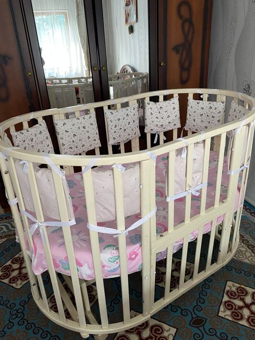 СРОЧНО продам манеж