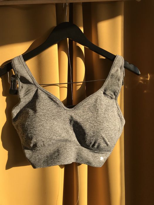 Спортен сутиен Puma