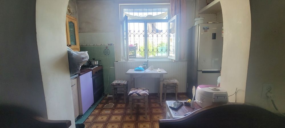 Продается 1 комн квартира переделанная в 2х. НЕ ГАЛЕРЕЙКА