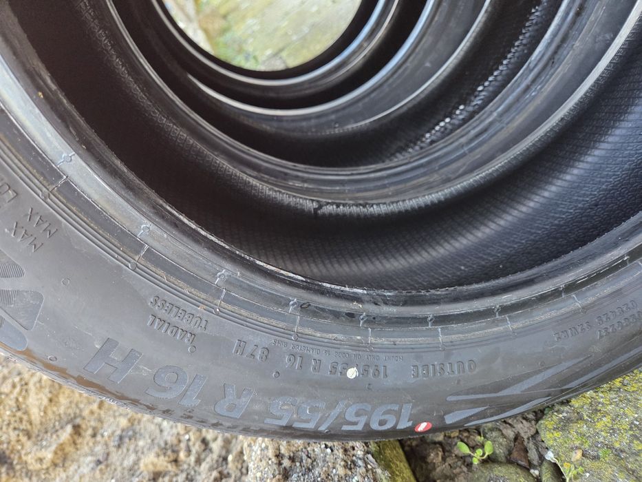 Vând anvelope Continental eco contact 6 195/55R16 87H