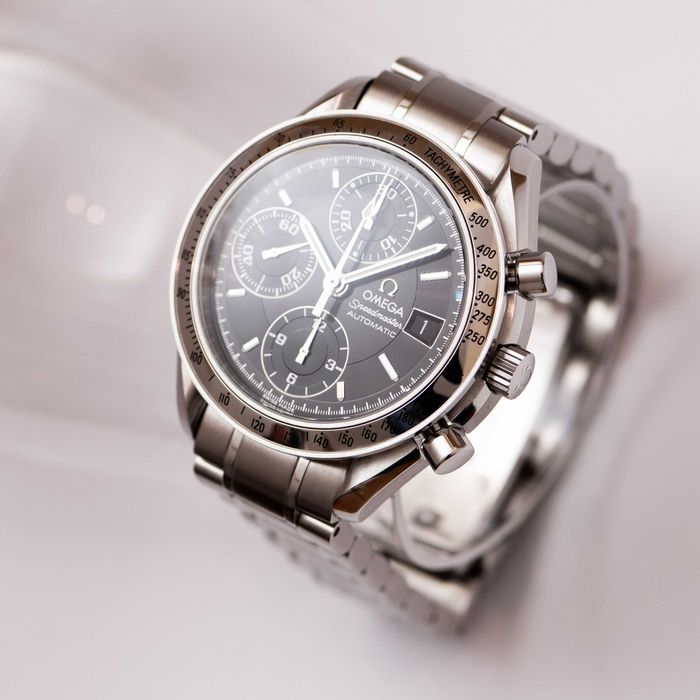 Omega Speedmaster Date