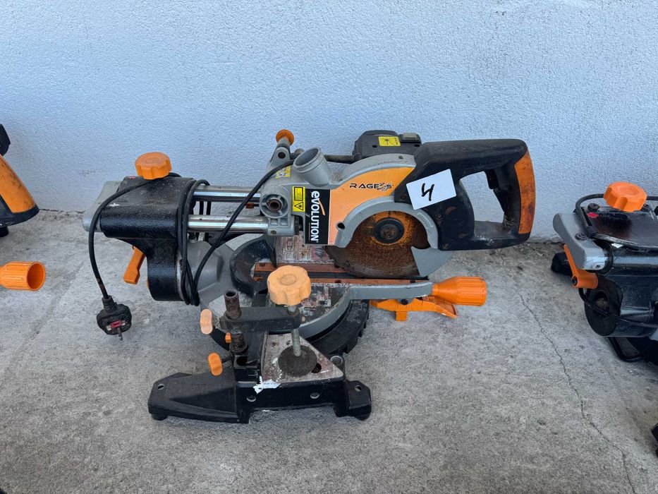 Циркуляр пендула - Evoulution 1500W / 210 mm / 5 бр