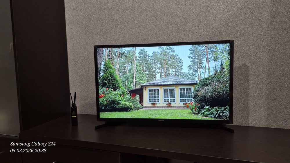 Телевизор Samsung 32d