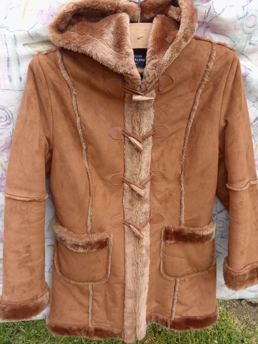 Hainuța groasă cu blanită și gluga