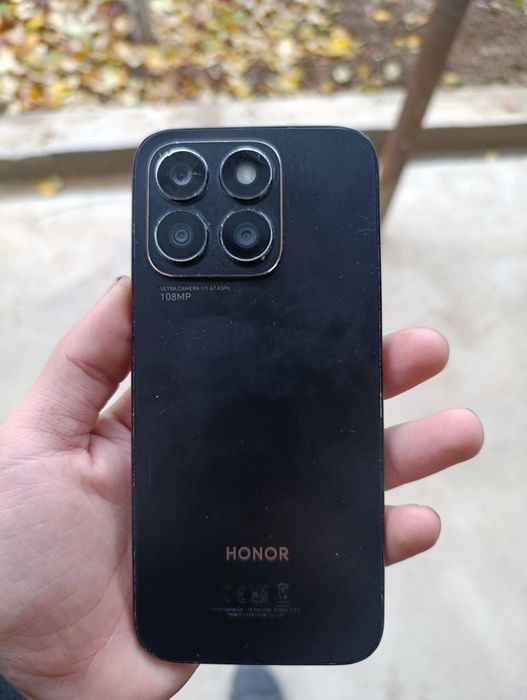 Xonor x8b 8/128 qora