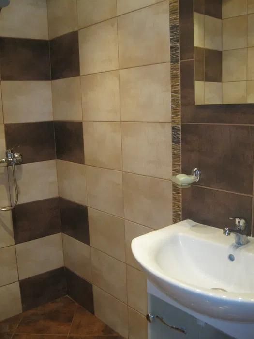 Дава се под наем Двустаен апартамент в Бургас, Меден рудник - зона А - 52 кв.м за 306 € - Снимка #4