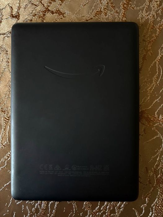 Электронная книга Kindle Paperwhite 11 поколения 16 Гб