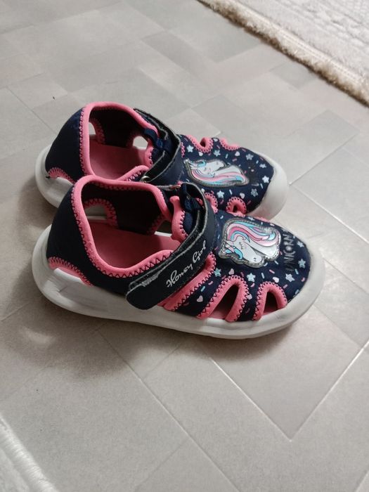 Детская обувь для девочек