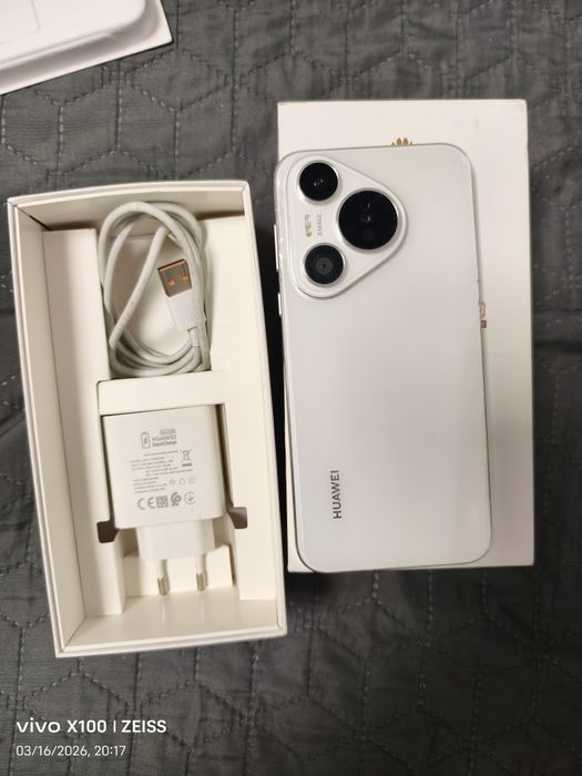 Huawei Pura 70 White 12 GB RAM 256 Gb