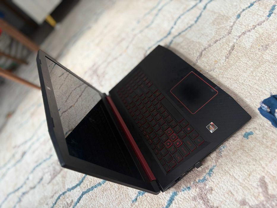 Ноутбукк игравой