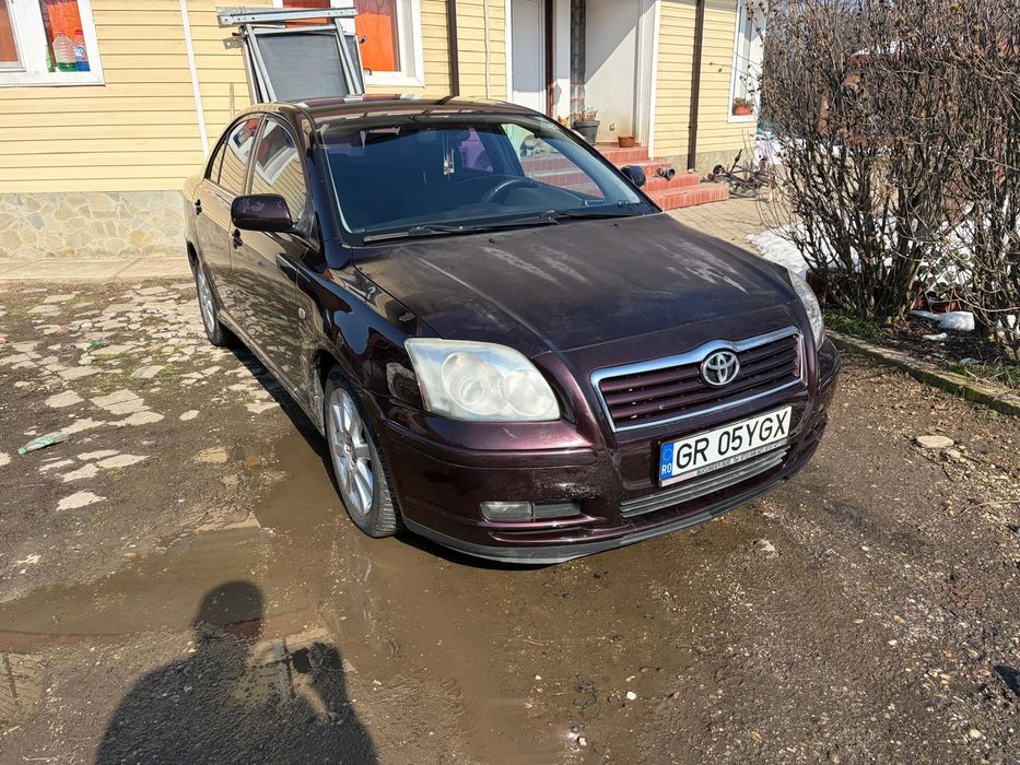 TOYOTA Avensis