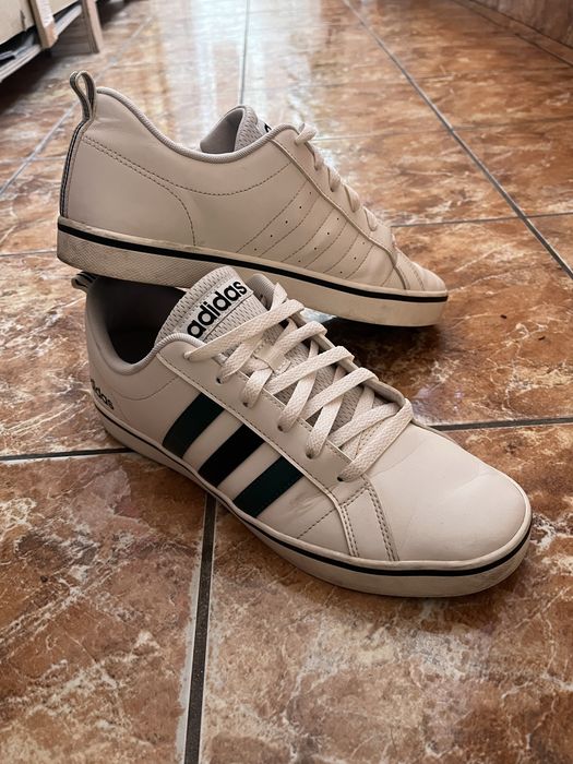 Adidasi barbati nr 42 2/3