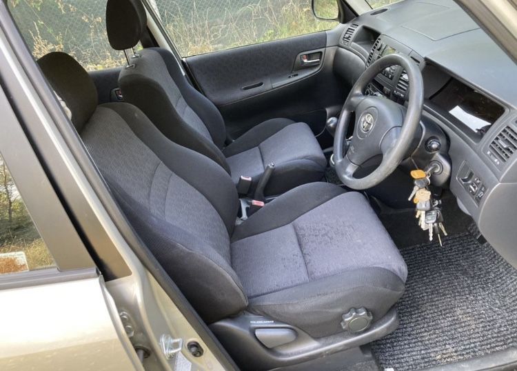 Тойота корола версо/Corolla Verso 2.0D4D 90кс 01-04г НА ЧАСТИ