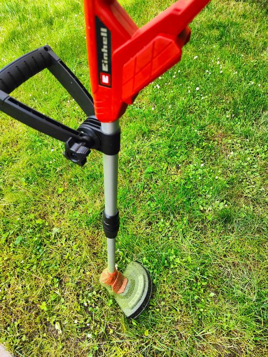 Trimmer Einhell+ incarcator si acumulator nou
