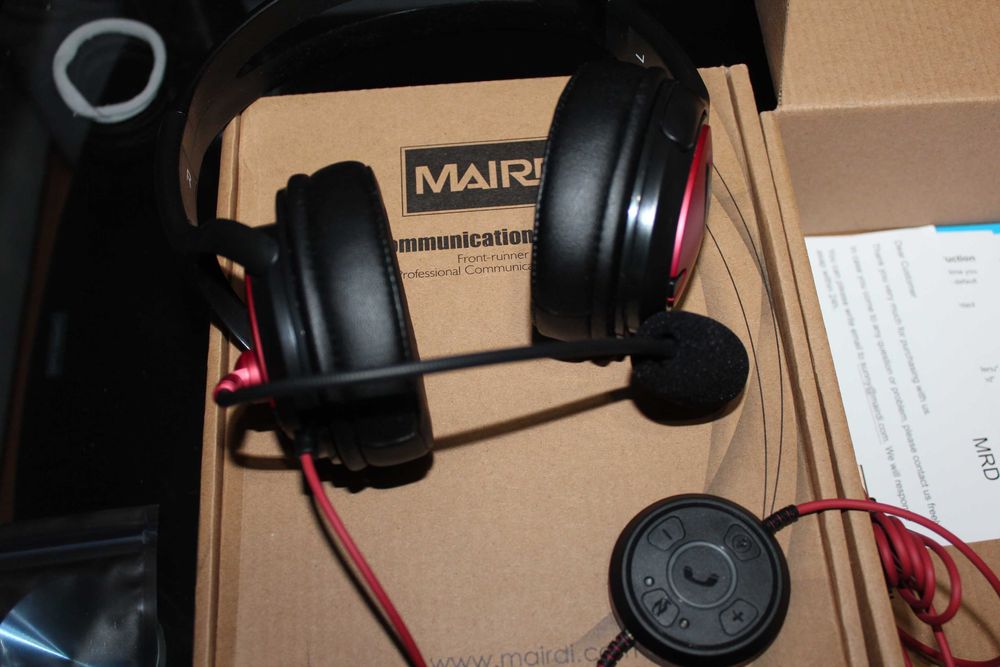 Продавам слушалки за компютър,лаптоп и таблет и др.