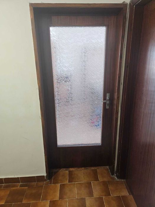 Врати Дървени интериорни