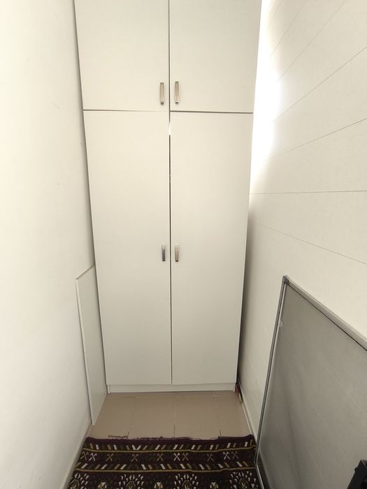 Продам 2хдверный шкаф