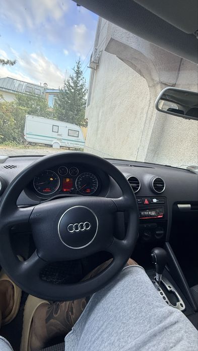 Audi A3 1,6 Benzin