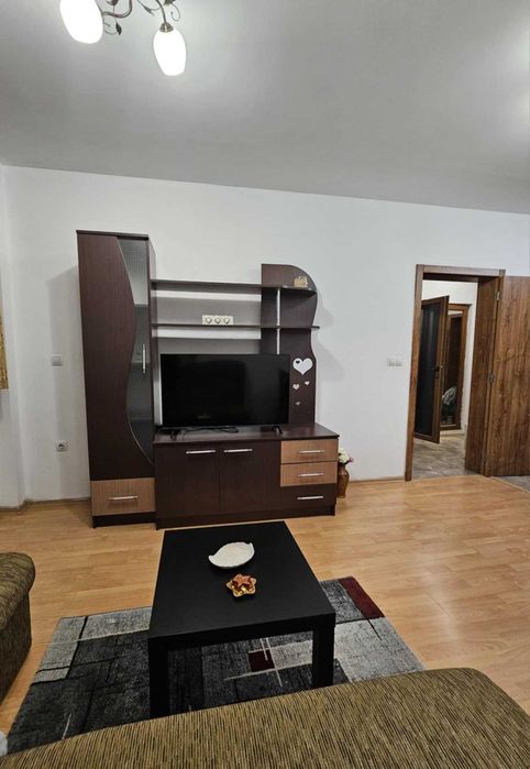 Дава се под наем Двустаен апартамент в Варна, Левски - 62 кв.м за 510 € - Снимка #2