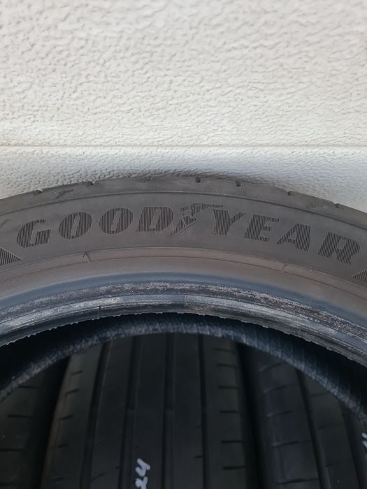 Летни гуми 4 броя GOODYAER Eagle F1 225 40 R18 дот 1624