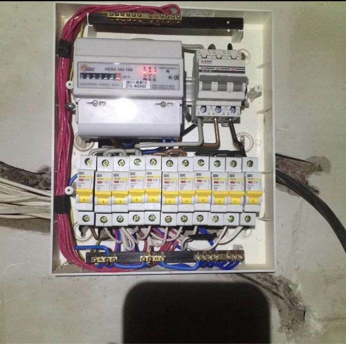 Услуги ЭЛЕКТРИКА быстро качественно 24/7