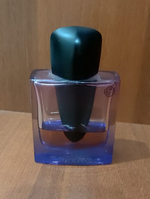 Продаю парфюмерованую воду