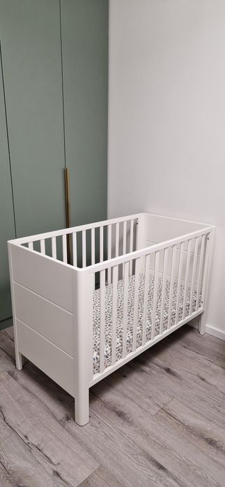 Patut Bebe Woodies Smooth + Saltea