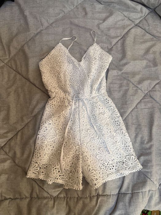 Дантелен гащеризон