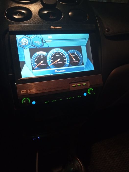 Pioneer magnitafonlar sotiladi