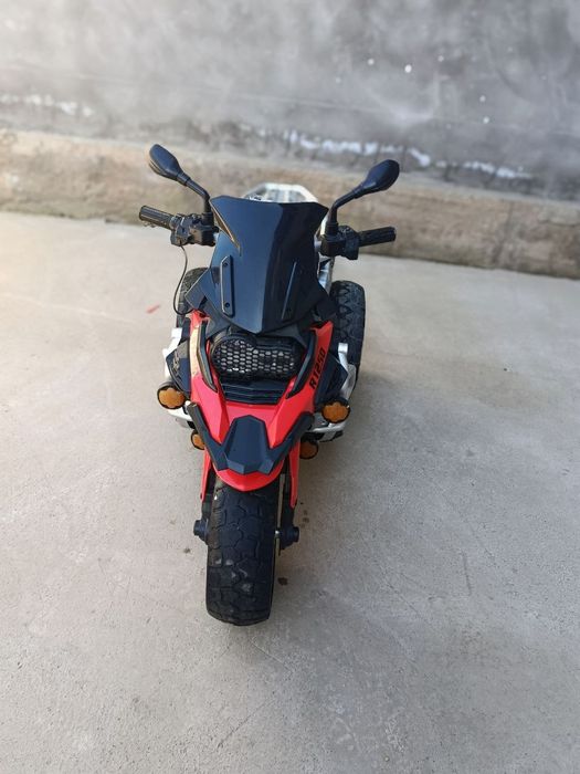 Detskiy Motosikl sotiladi