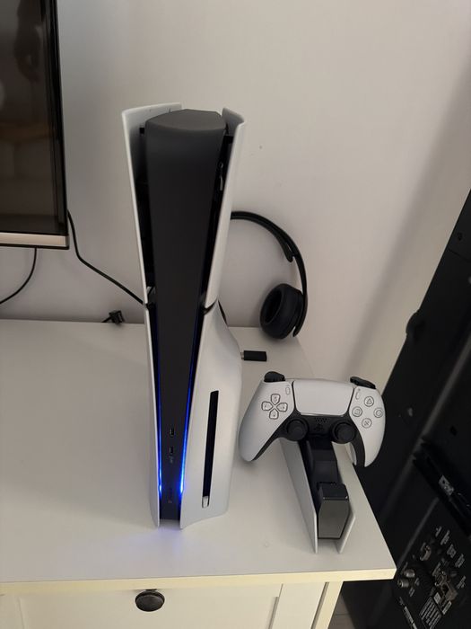 Playstation 5 slim de vanzare