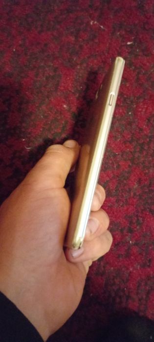 Huawei sotiladi abmen bor